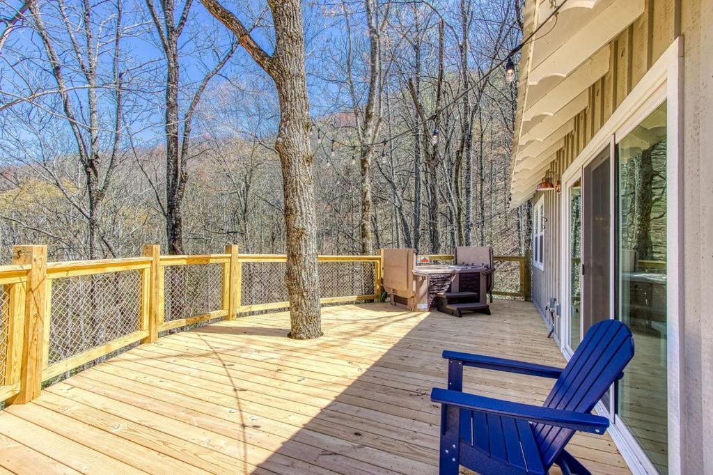Chasing Fireflies Treehouse, 1089 Of Free Attraction Tickets For Each Paid Day, Dollywood And More! 塞维尔维尔 外观 照片
